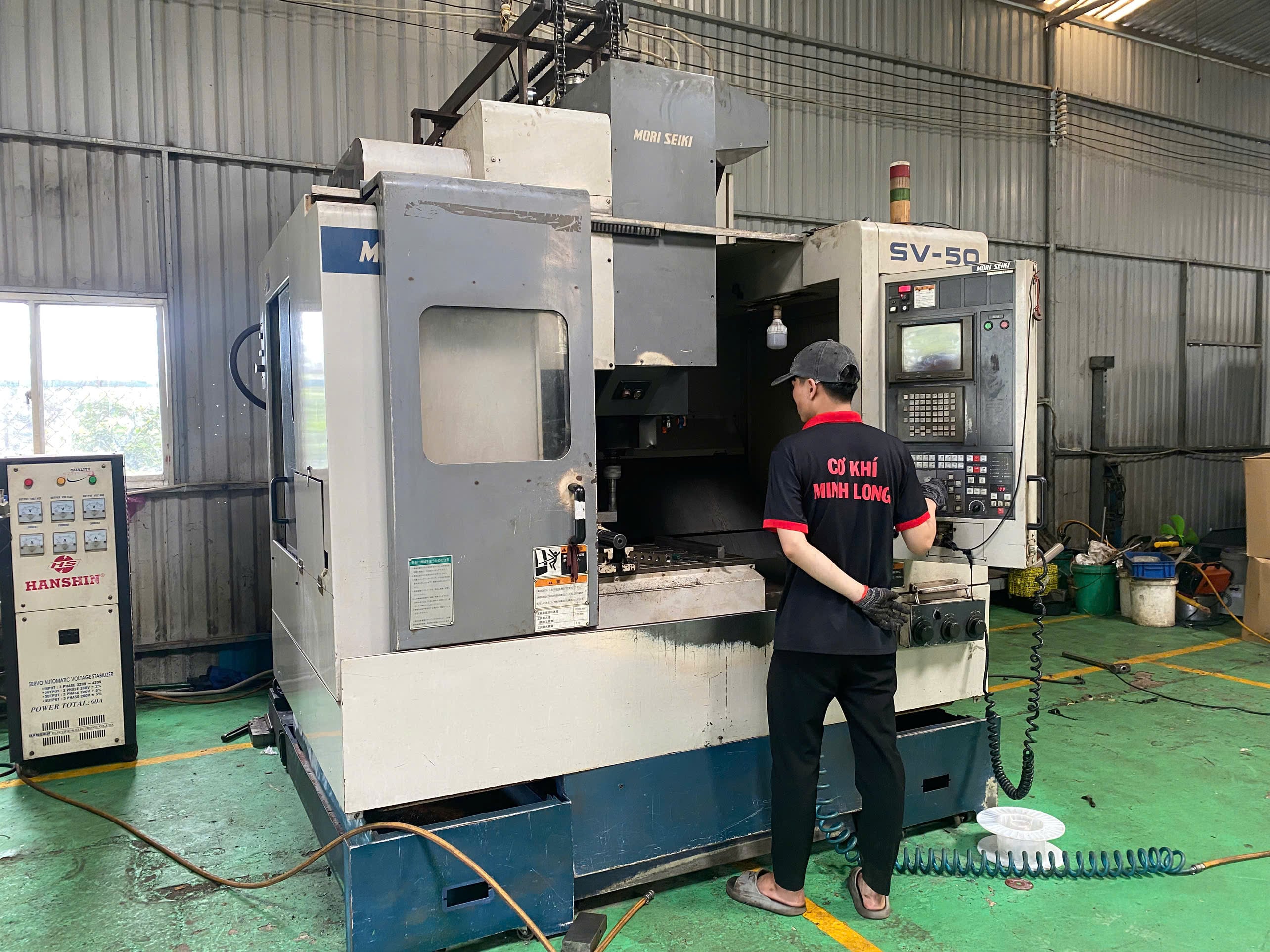 CNC milling machine 3.jpg
